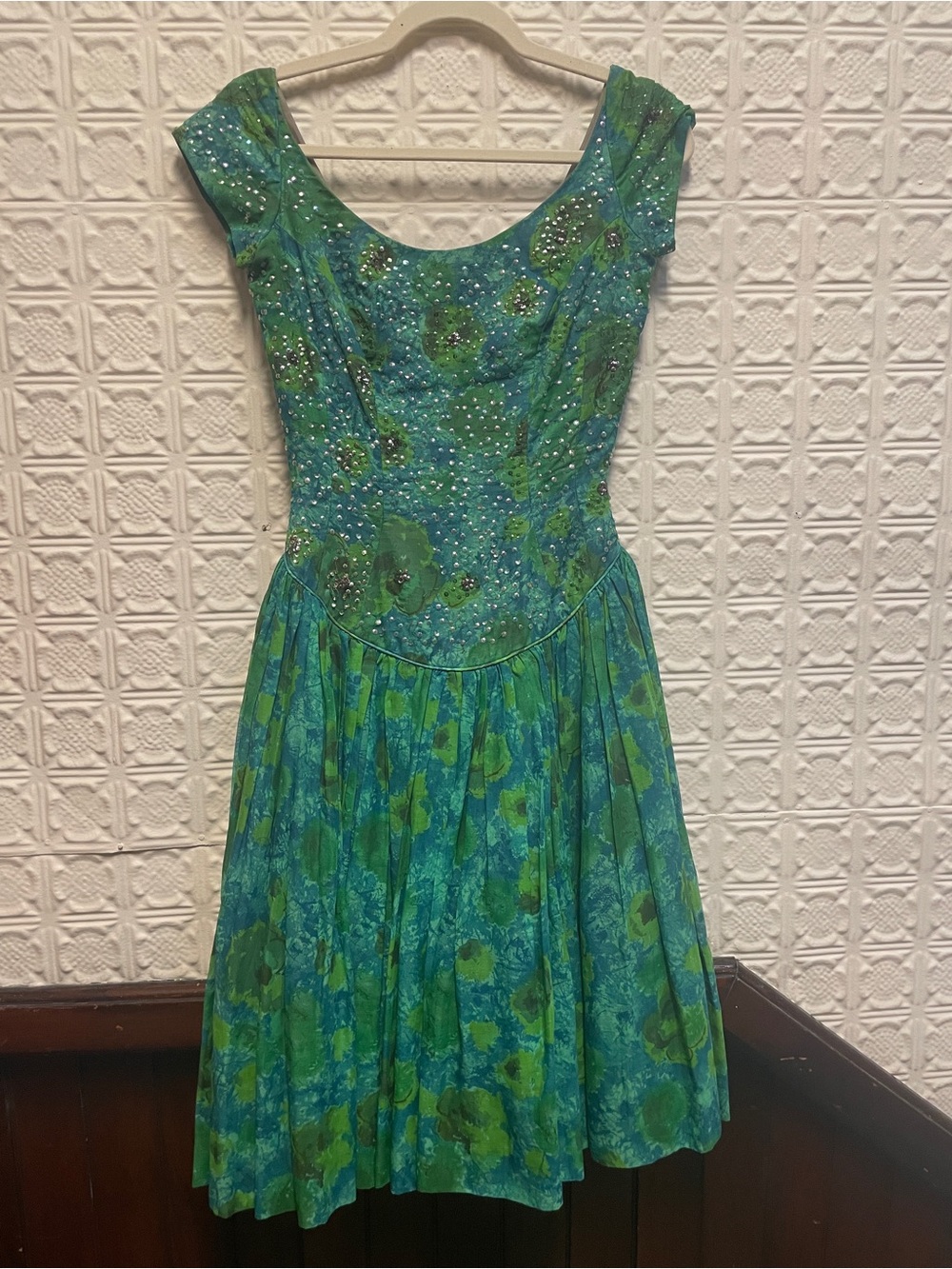 Vintage 50s Green Floral Fit-and-Flare Dress with Embellished Bodice